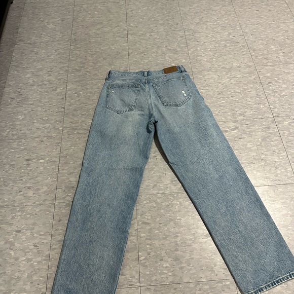 Madewell Light Wash Low Slung Baggy Jeans - Picture 10 of 11